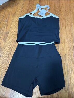 Amazon Black Crop Tank and Shorts (Set)